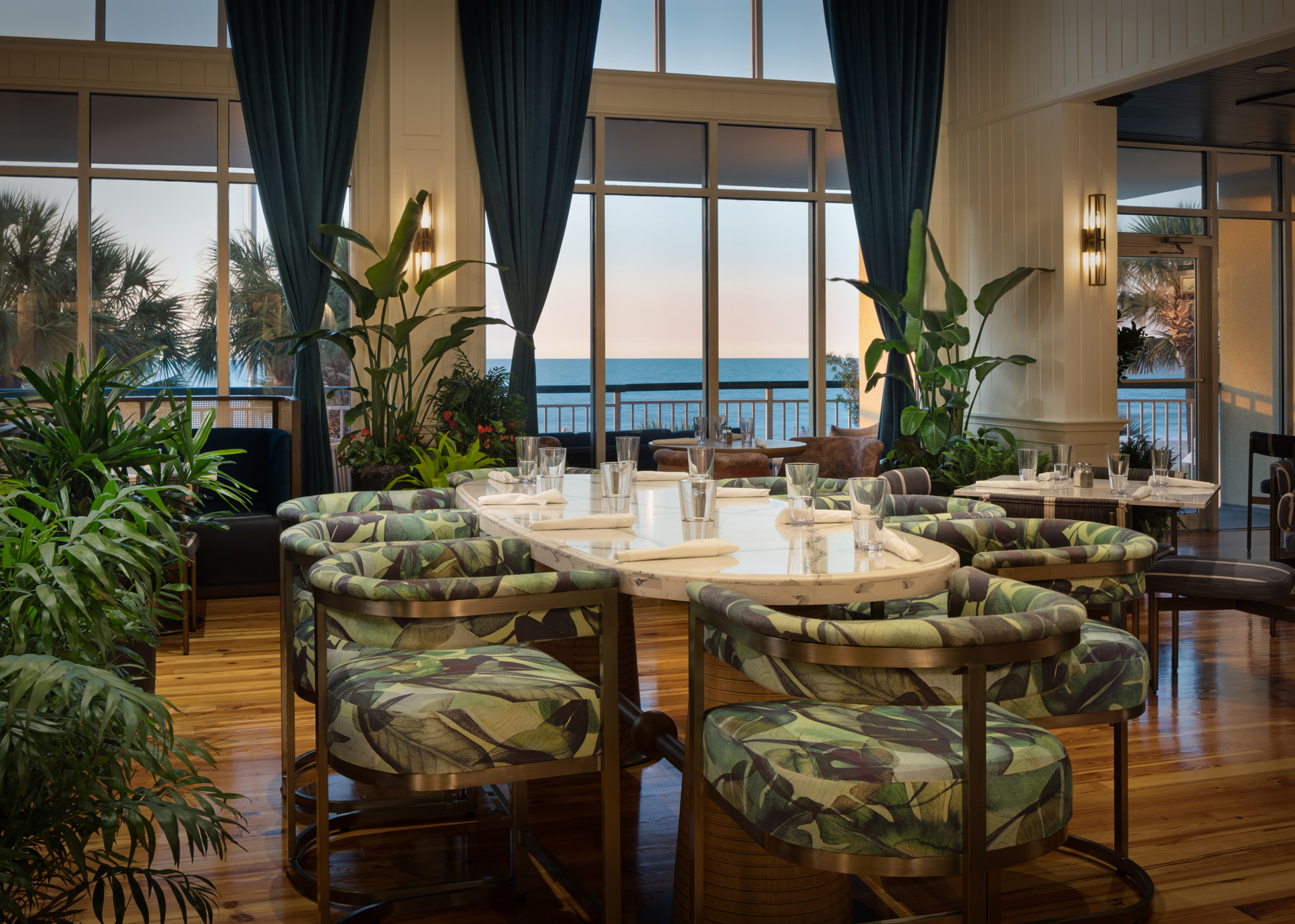 Reel Food & Drinks Interior